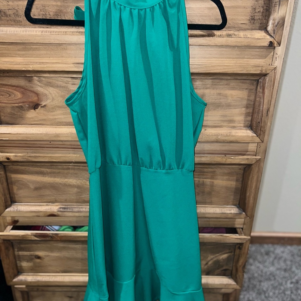 Sleeveless Midi Dress in Teal